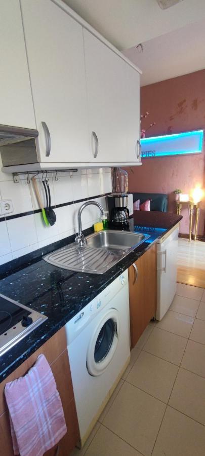 Mini Loft En Calle Amparo Madrid Exterior foto